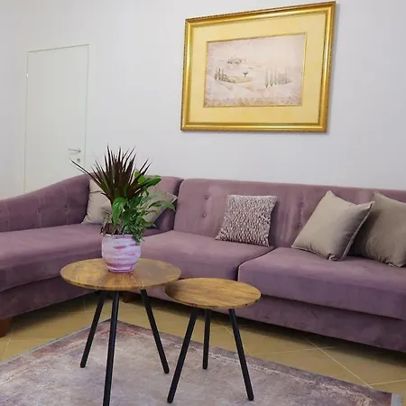 公寓 2br In Tiranas Trendiest Neighborhood *